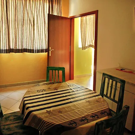 Hill House Marija Apartment *