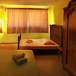아파트 Hill House Marija 코미자