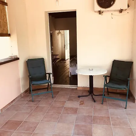 Hill House Marija Daire Komiža